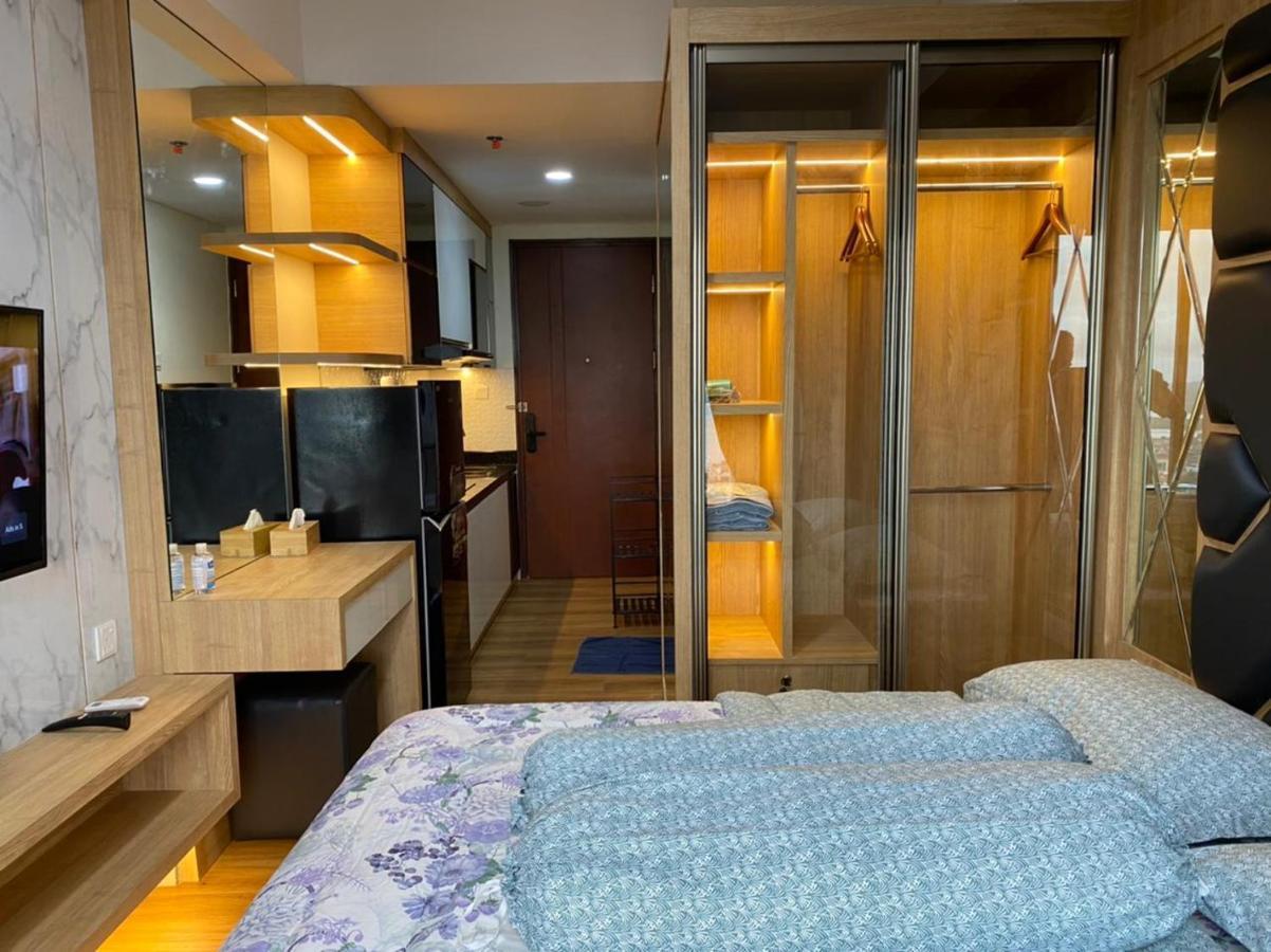 Apartamento Galeno Pollux Habibie Batam Exterior foto